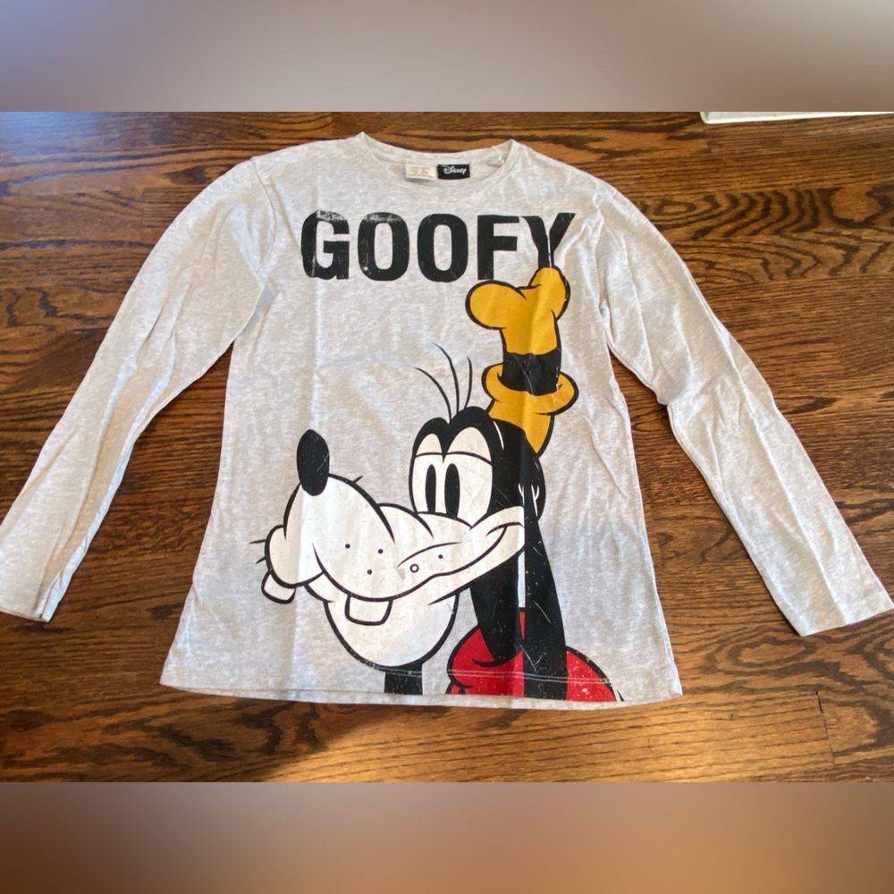 Boys Zara, goofy Disney, long sleeve T-shirt, size 9